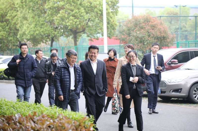 北科大、太原科大同時在國茂減速機展開校企合作交流活動？